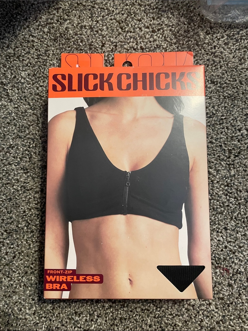 Front zip wireless bra- black